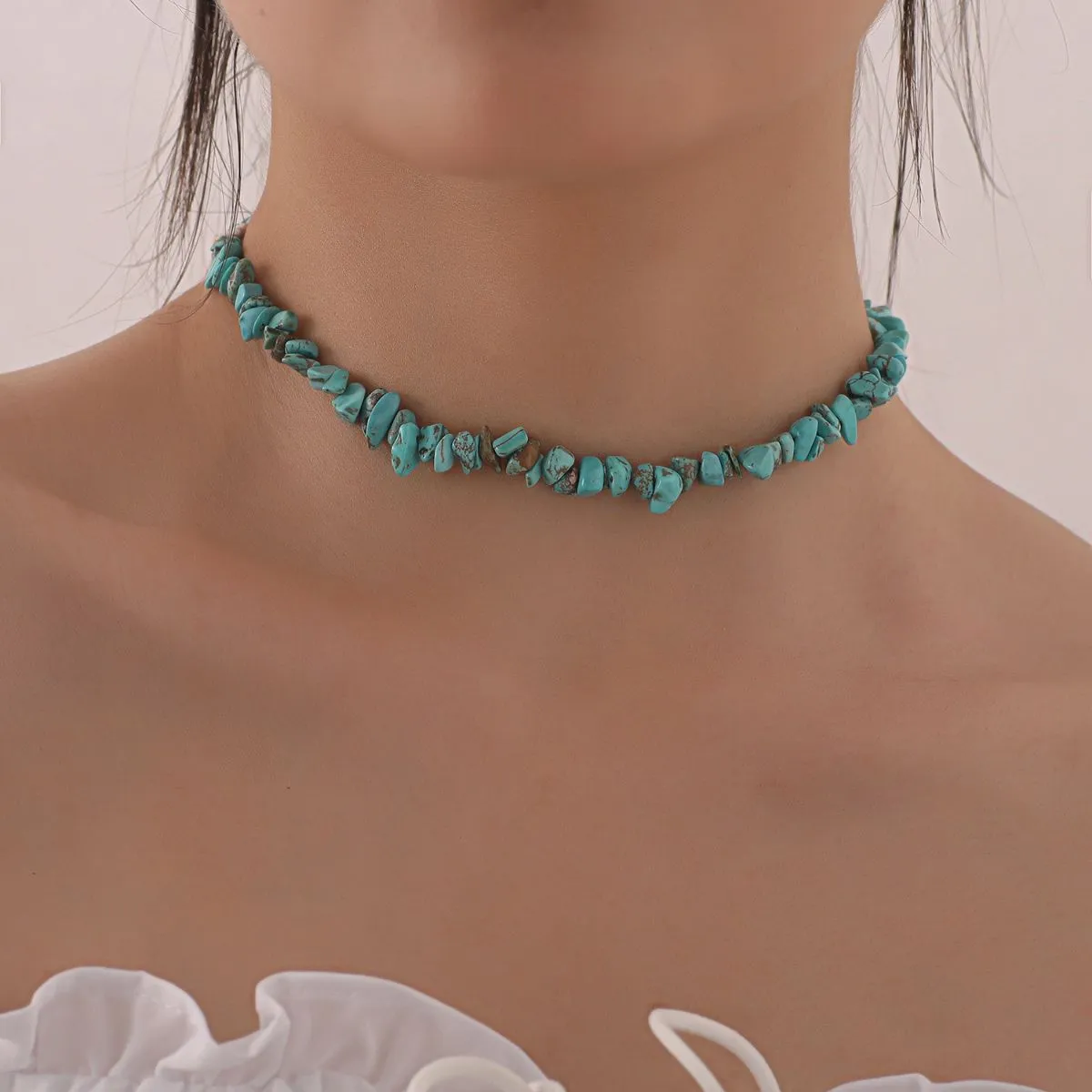 Bestseller Irregular Turquoise Choker Necklace for Women – Trendy Versatile Handmade Collarbone Jewelry, Unique Freeform Pendant Chain, Boho-Chic Gift for Her